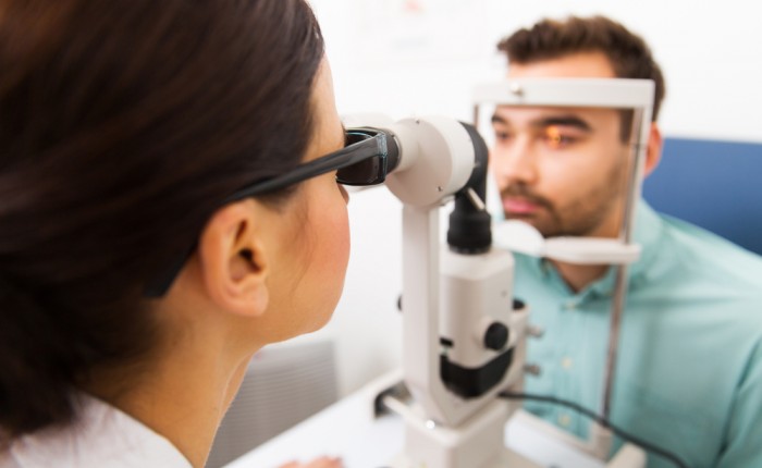 Тонометрия глаза аппаратом Icare в Москве в клинике Столица