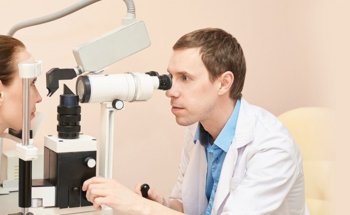 Лечение катаракты в Москве в клинике Столица